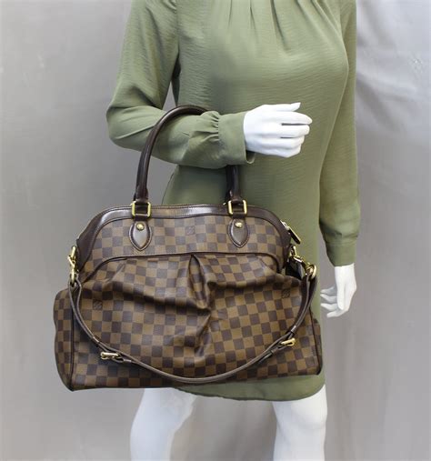 celebrity louis vuitton trevi|louis vuitton eva damier.